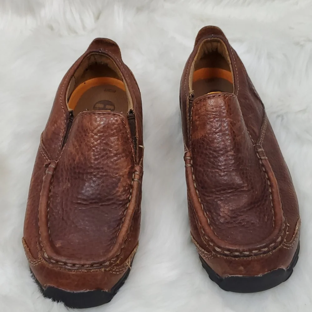 Timberland brown leather boy slip on shoes size 11